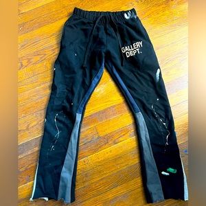 Black gallery department flared sweatpants